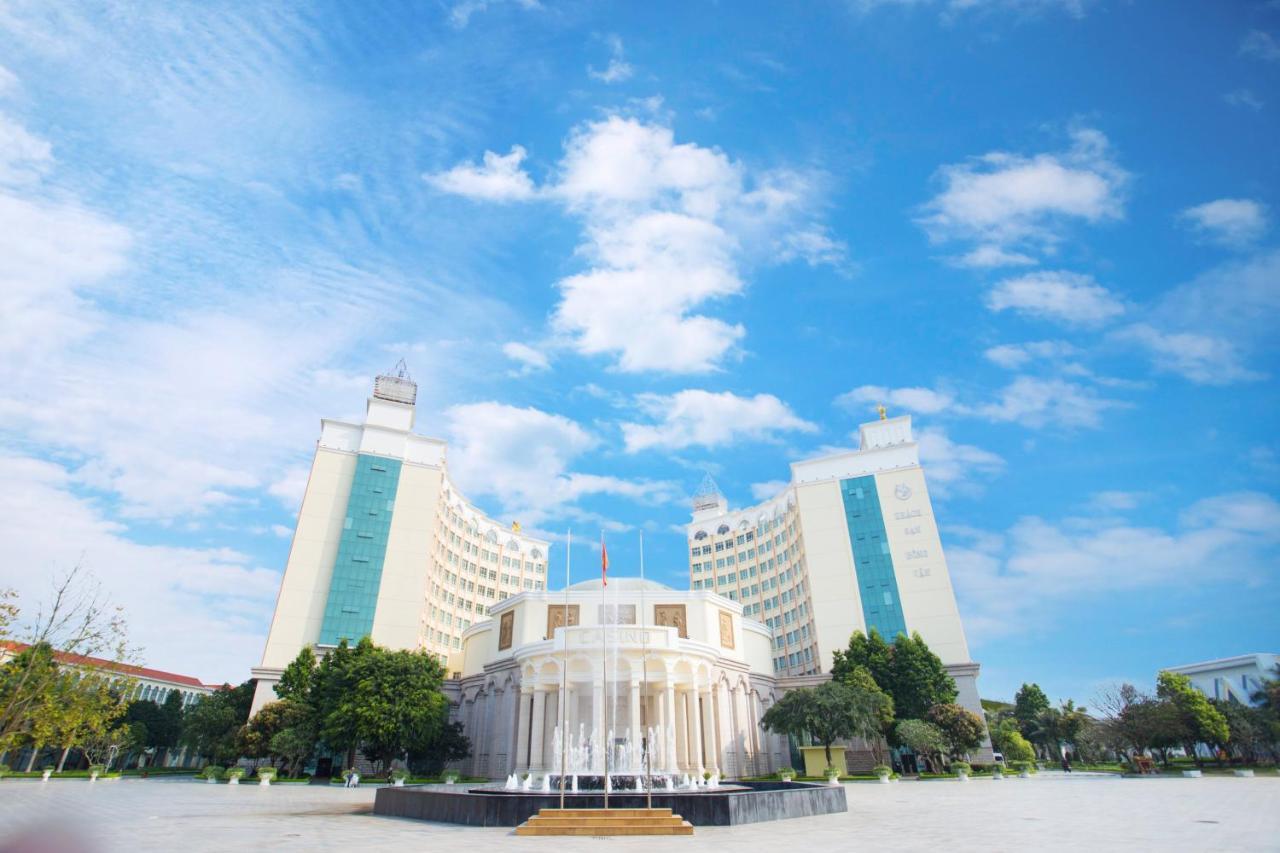 Hong Van Grand Hotel Mong Cai Exterior foto